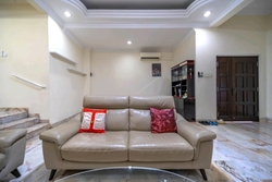 Lowland Road (D19), Terrace #556584751